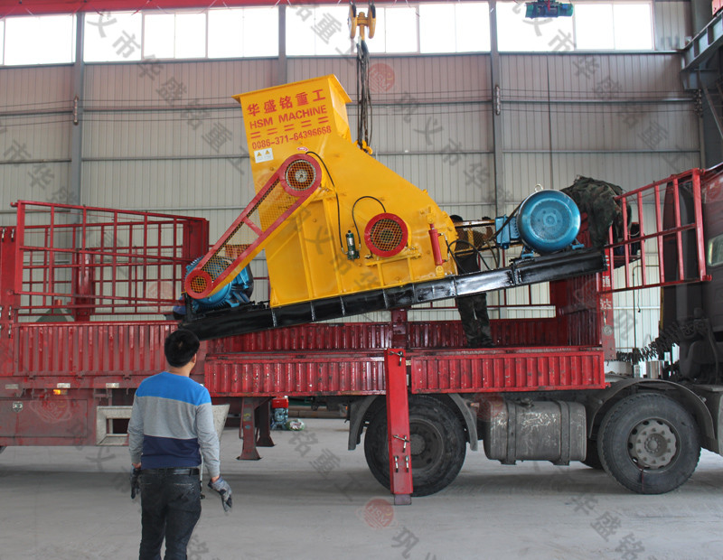 購買粉碎煤炭的雙級(jí)無篩底破碎機(jī)需要多少錢？