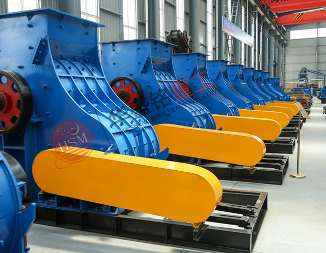 石灰雙級無篩底粉碎機如何避免堵塞問題？